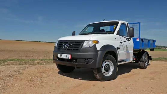 UAZ 23602 Profi Singlecab container