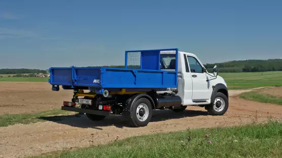 UAZ 23602 Profi Singlecab container
