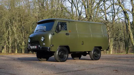 UAZ 3741 Cargo