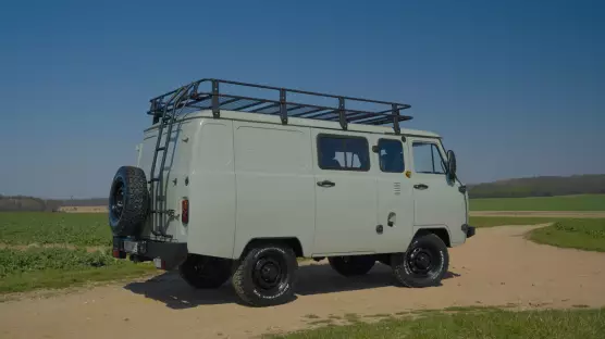 UAZ 3909 Combi Expedition