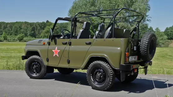 UAZ 2924 Hunter SG Soft Top 
