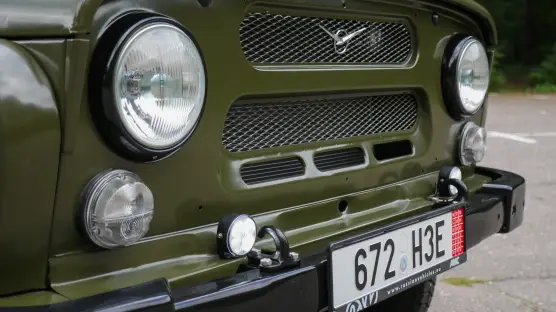 UAZ 2924 Hunter