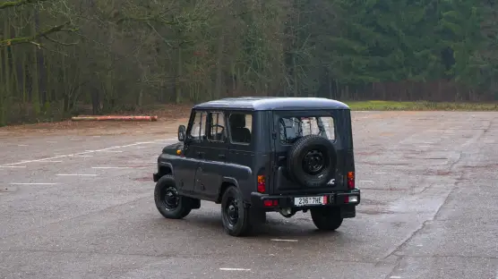 UAZ 2924 Hunter