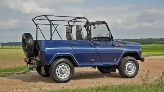 UAZ 2924 Hunter Soft Top 