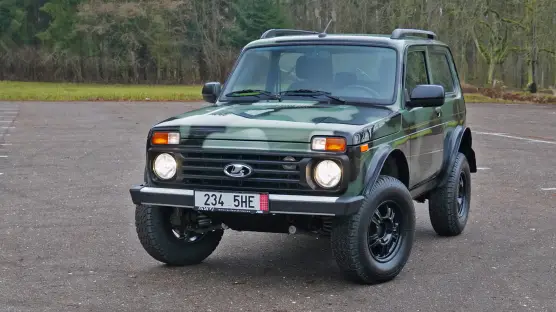 Lada Niva Legend Bronto