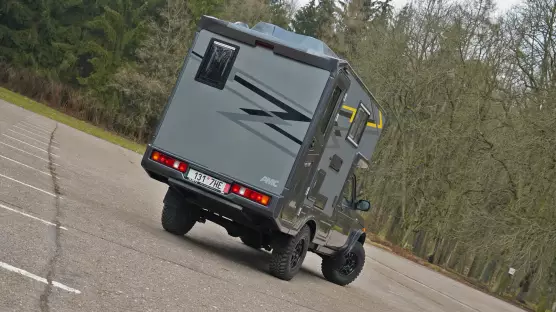 Lada Niva Camp SA