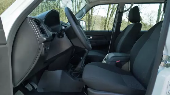 UAZ 23632 Profi Doublecab container