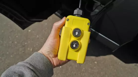 UAZ 23632 Profi Doublecab Tipper