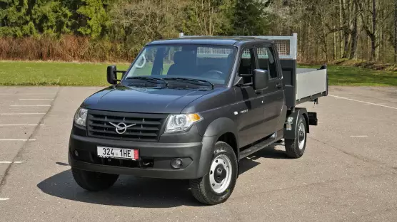 UAZ 23632 Profi Doublecab Tipper
