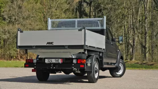 UAZ 23632 Profi Doublecab Tipper