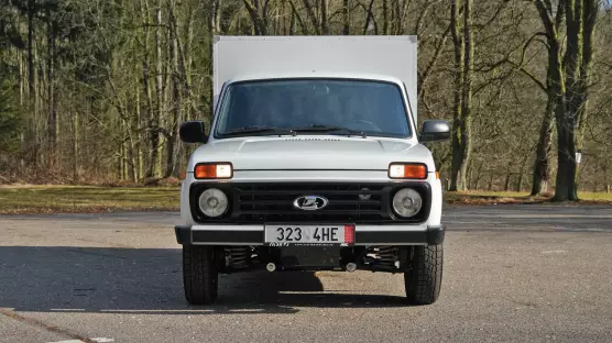 Lada Niva Legend LCV Box