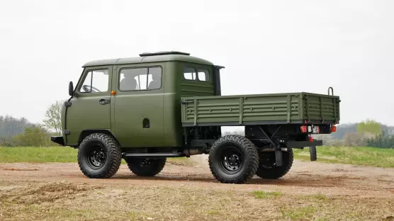 UAZ 390945 Farmer