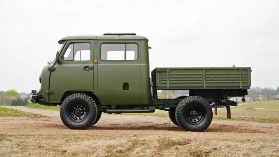 UAZ 390945 Farmer