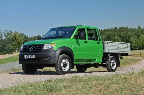 UAZ 23632 Profi Doublecab flatbed