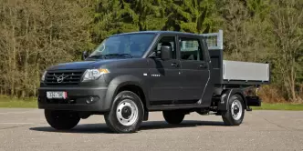 UAZ 23632 Profi Doublecab sklápěč