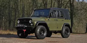 UAZ 2924 Hunter Soft Top 