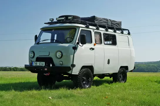 UAZ 3909 Tajga