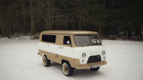 UAZ 2206 Bukhanka AMC