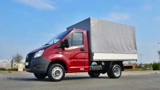 GAZelle NEXT Singlecab flatbed