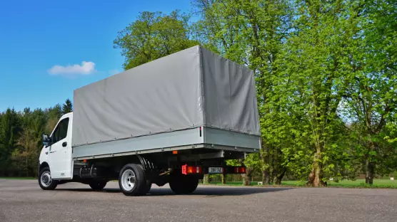 GAZelle NEXT Singlecab Long flatbed