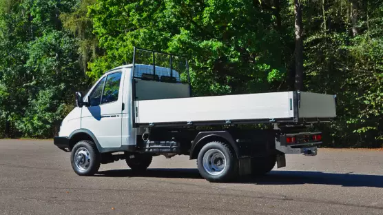 GAZelle 4x4 33027 tipper