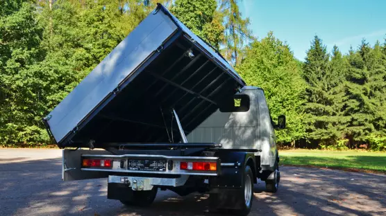 GAZelle 4x4 33027 tipper