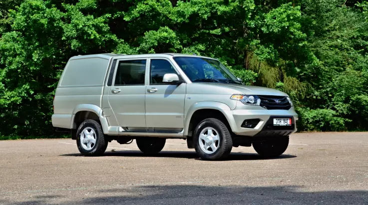 “New” UAZ Patriot and Pickup in September