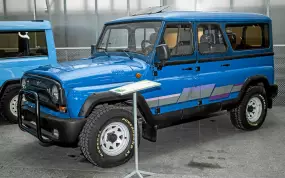 UAZ 3153