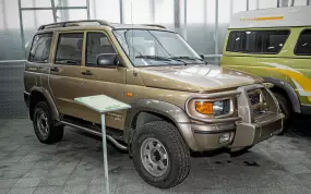 UAZ 3162 Simbir