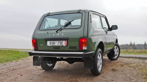 Lada Niva Legend