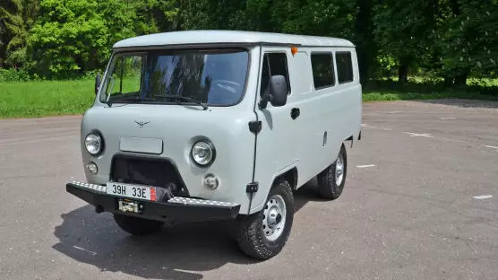 UAZ 3741 Cargo