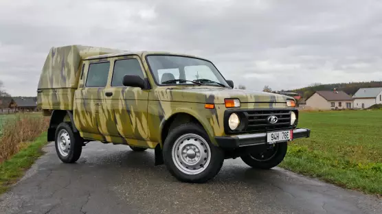 Lada Niva LCV Doublecab