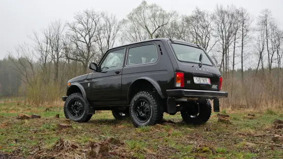 Lada Niva Legend Bronto
