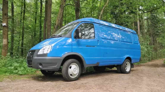 GAZelle 4x4 27057 Van