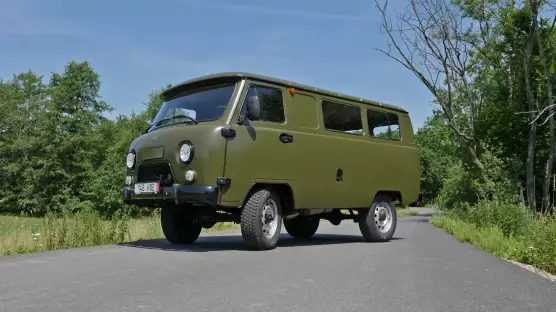 UAZ 3962 Medical Van