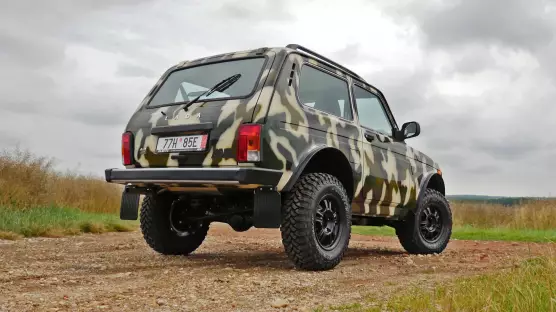 Lada Niva Legend Bronto