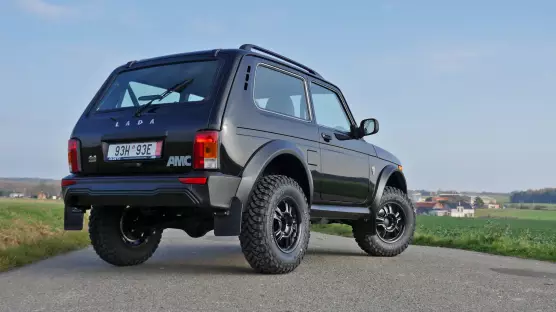 Lada Niva Legend Bronto