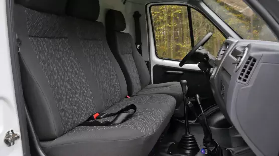Sobol 4x4 27527 Furgon
