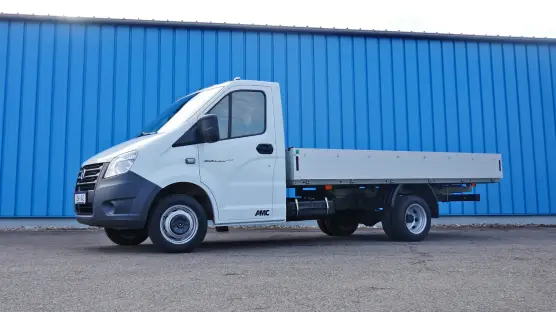 GAZelle NEXT Singlecab Long flatbed