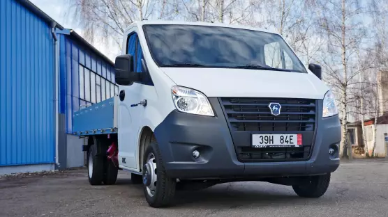 GAZelle NEXT Singlecab Long flatbed