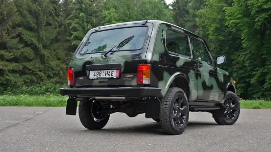 Lada Niva Legend