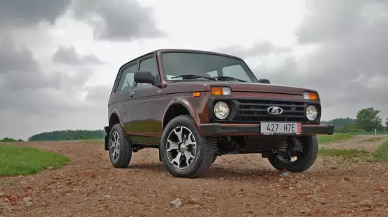 Lada Niva Legend