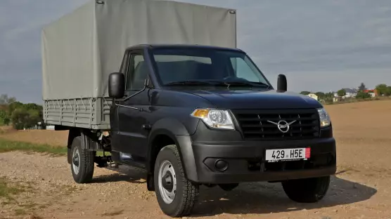 UAZ 23602 Profi Singlecab flatbed