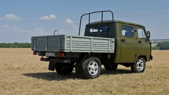 UAZ 390945 Farmer