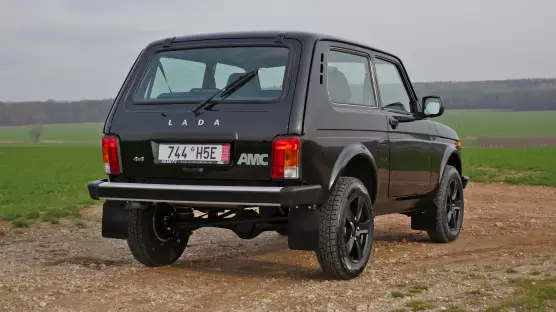 Lada Niva Legend