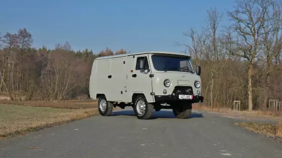 UAZ 3741 Cargo