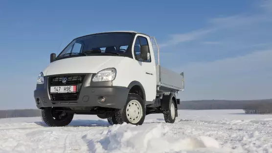 Sobol 4x4 23107 tipper 