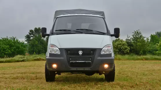 Sobol 4x4 23107 flatbed