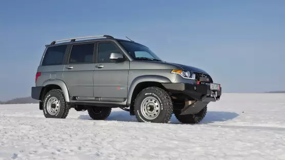 UAZ 3163 Patriot