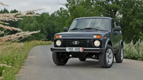 Lada Niva Legend